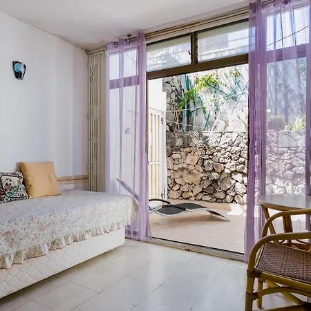 Sea Front דירה אדחה