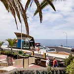 Sea Front Апартаменти