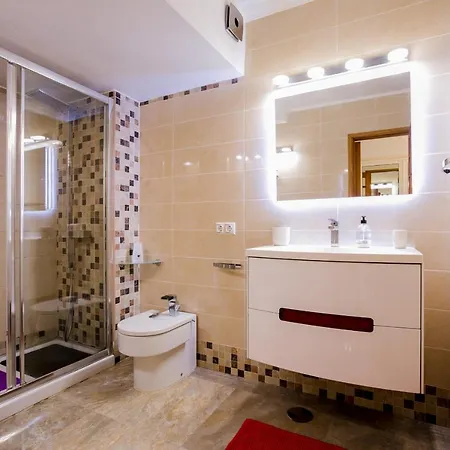 Sea Front Апартаменты Адехе