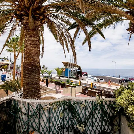 Sea Front شقة *