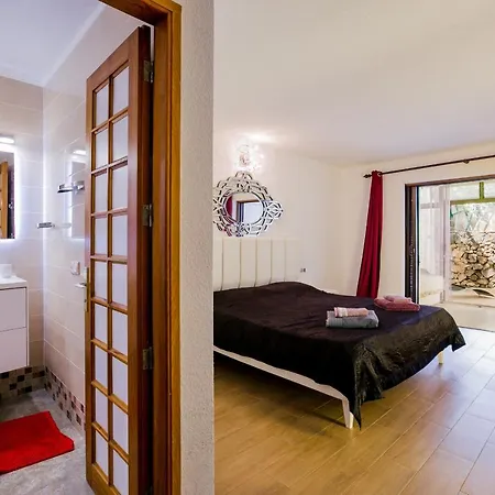 Sea Front Апартаменты Адехе